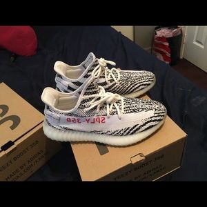 Zebra Yeezy 350 Boost Size 9.5